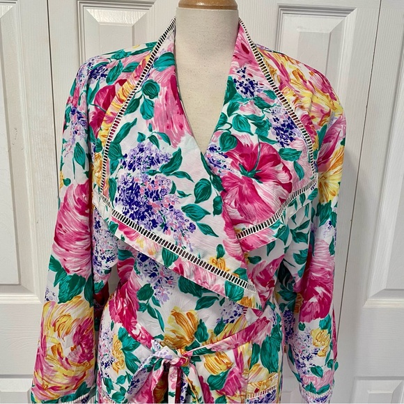 Victoria's Secret Multicolor Floral Robe - Picture 4 of 7
